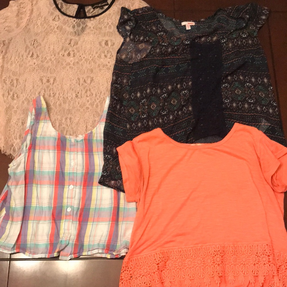 Clothes - Picture 4 of 8